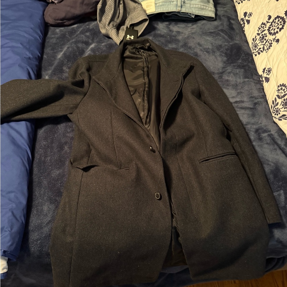 Theory Charcoal Black - Wool Winter Blazer and Sport Coat.

Size - Large or 42R